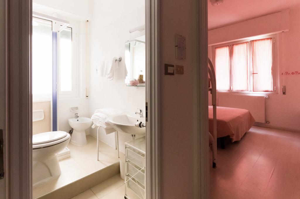 Hotel Giongo Spotorno Zewnętrze zdjęcie